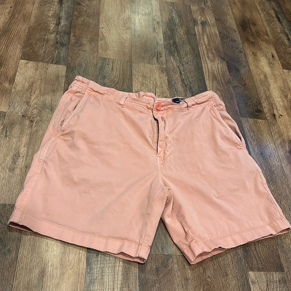 Vineyard Vines Other - Vineyard Vines Island Shorts sz34